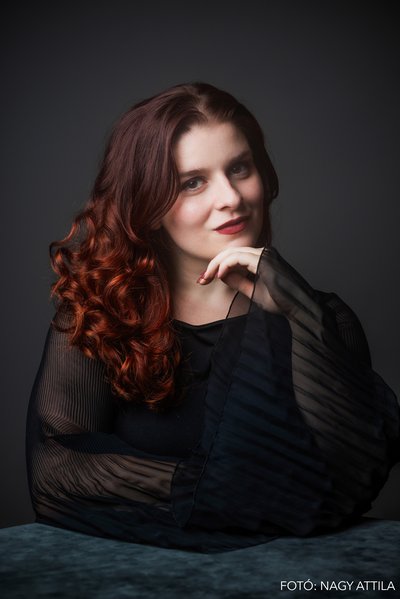 Vivienne Ortan (opera studio)